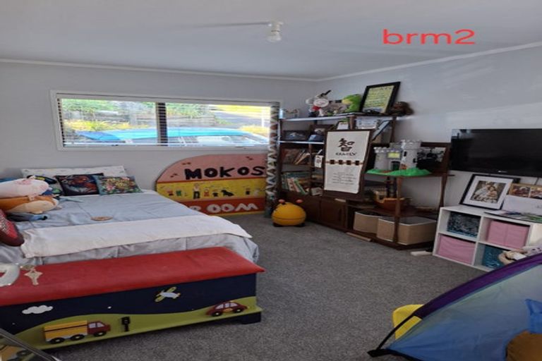 Photo of property in 1/64 Carlisle Road, Browns Bay, Auckland, 0630