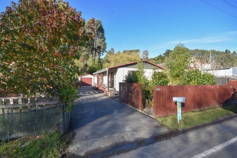 Photo of property in 17 Hereweka Street, Portobello, Dunedin, 9014