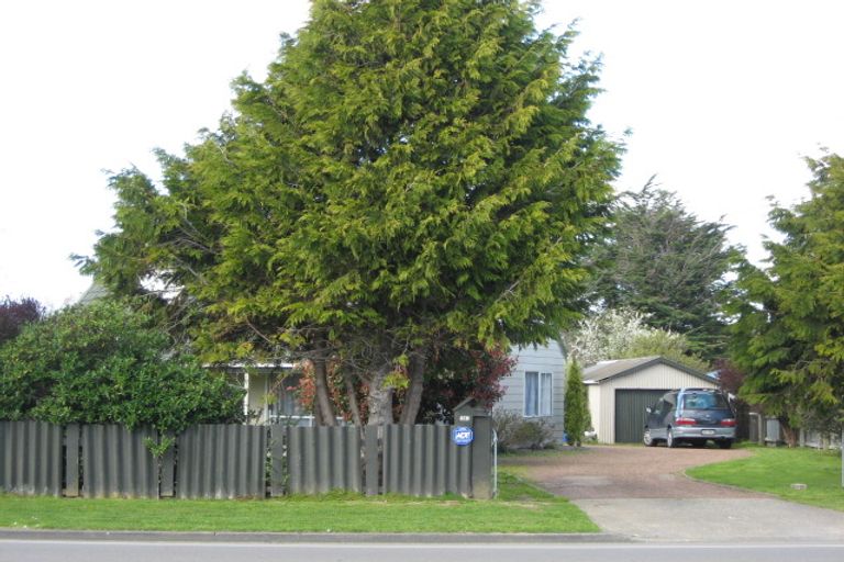 Photo of property in 178 Bridge Street, Bulls, 4818