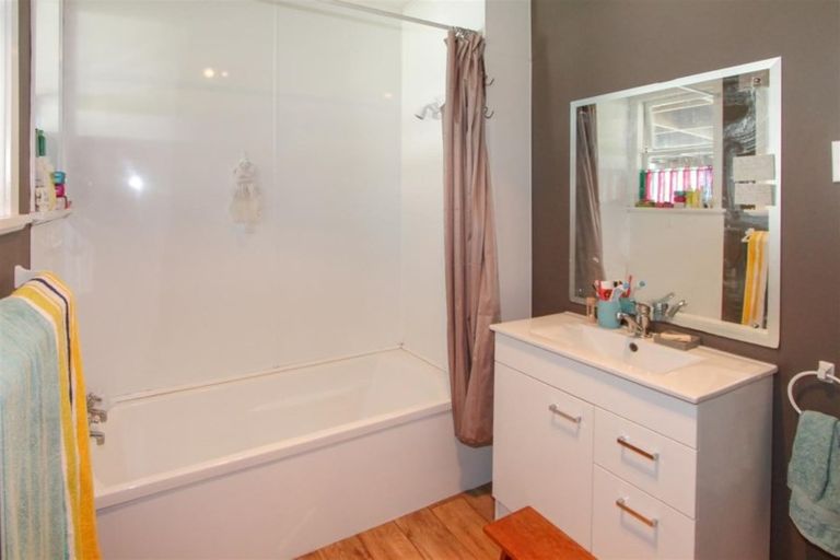 Photo of property in 36 Clinkard Avenue, Glenholme, Rotorua, 3010