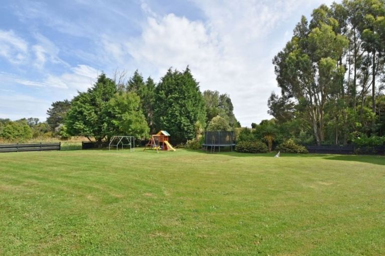 Photo of property in 46 Taiepa Road, Otatara, Invercargill, 9879