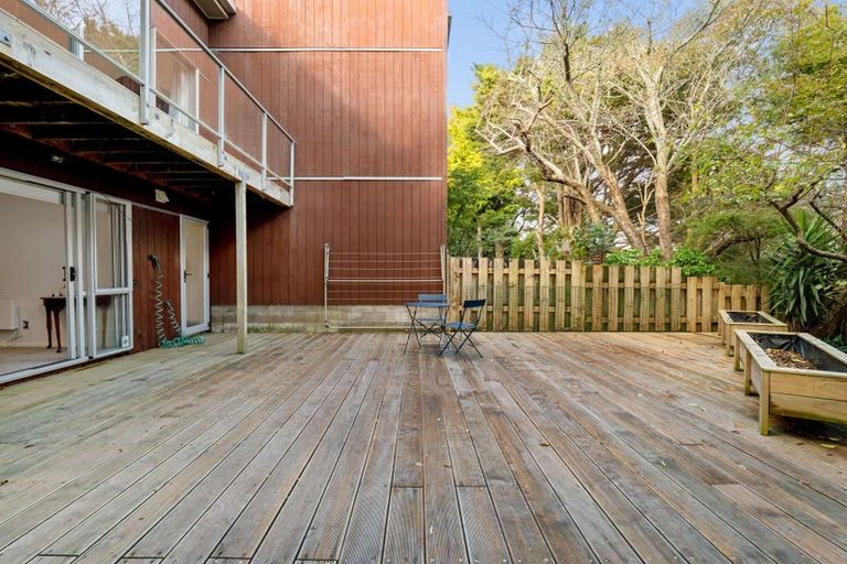 Photo of property in 76g Edmonton Road, Henderson, Auckland, 0612