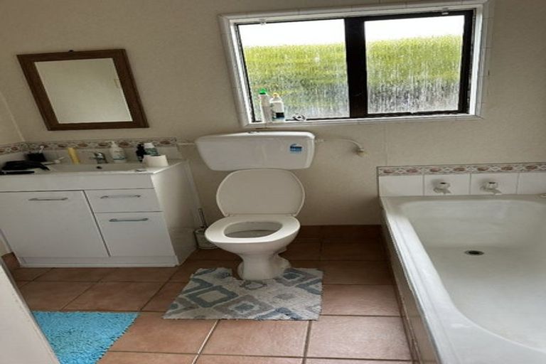 Photo of property in 302 Princes Street, Strathern, Invercargill, 9812