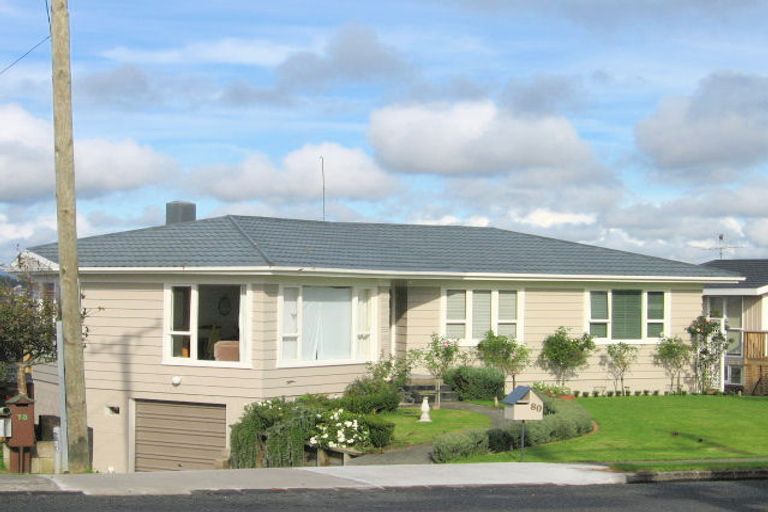 Photo of property in 2/64 Bradbury Road, Botany Downs, Auckland, 2010