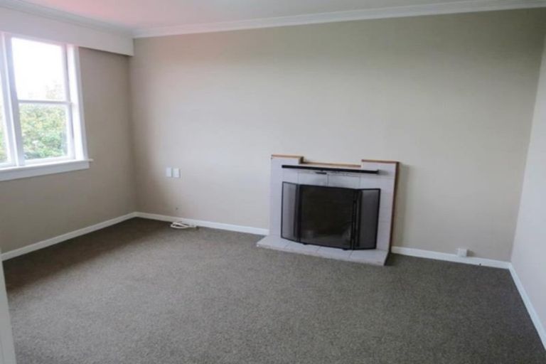 Photo of property in 1/16 Ridd Street, Lynmouth, New Plymouth, 4310