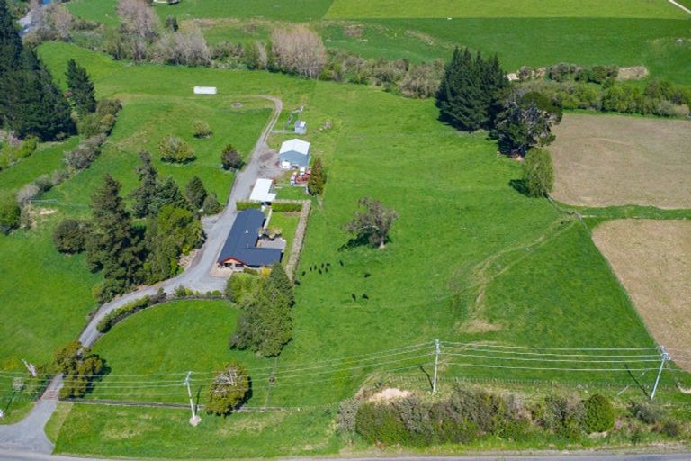 Photo of property in 569 Laws Road, Dannevirke, 4972