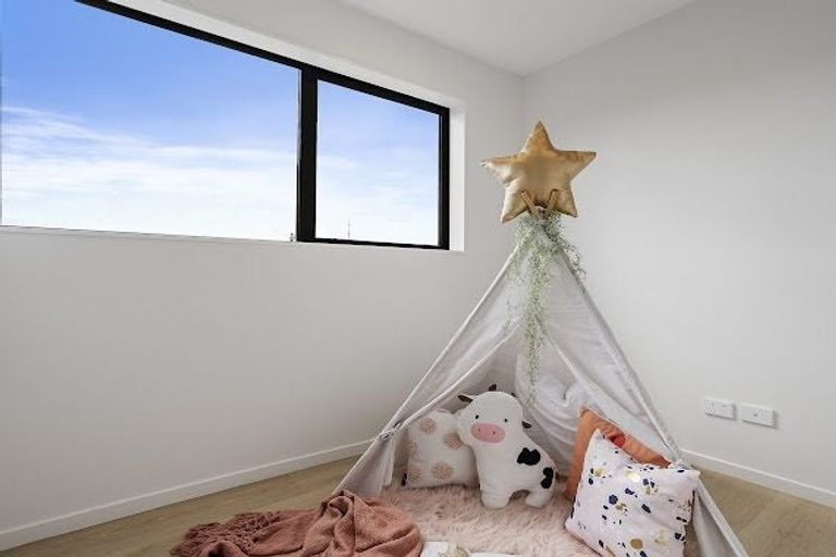 Photo of property in 1/191 Rathgar Road, Henderson, Auckland, 0610