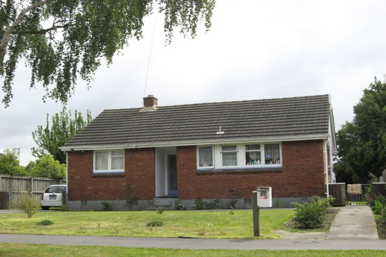 Photo of property in 22 Hooker Avenue, Bryndwr, Christchurch, 8053