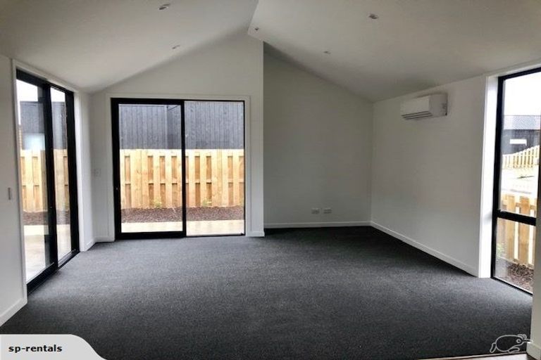 Photo of property in 14 Longlands Street, Lake Hayes Estate, Queenstown, 9304