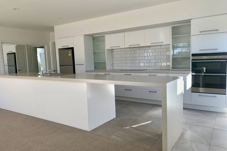 Photo of property in 323 Cambridge Terrace, Christchurch Central, Christchurch, 8013