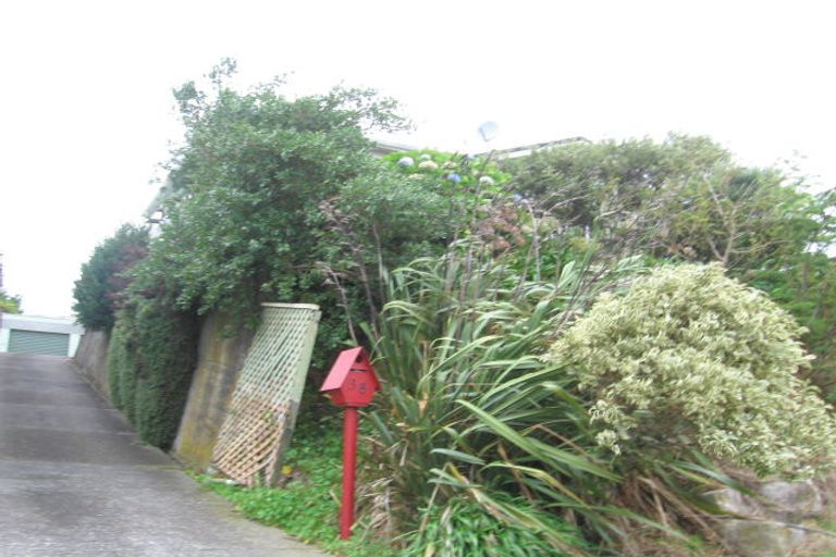 Photo of property in 38 Handyside Street, Tawa, Wellington, 5028