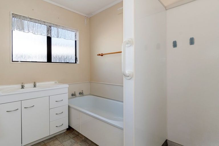 Photo of property in 12b Oriana Crescent, Bellevue, Tauranga, 3110