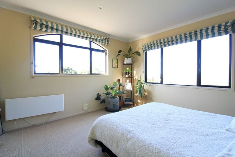 Photo of property in 11 Forsyth Grove, Brooklyn, Wellington, 6021