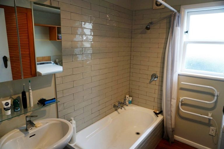 Photo of property in 57 Nottingham Street, Karori, Wellington, 6012