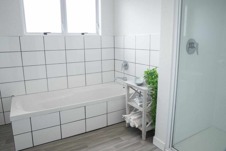 Photo of property in 55 Dewe Avenue, Feilding, 4702