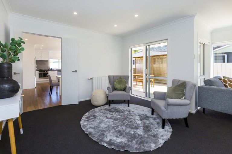 Photo of property in 16 Comeskey Grove, Elderslea, Upper Hutt, 5018