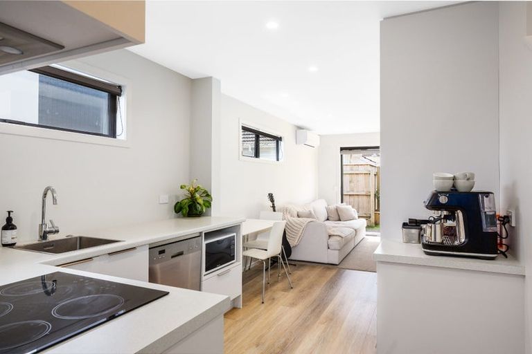 Photo of property in 3/338 Oxford Terrace, Avalon, Lower Hutt, 5011