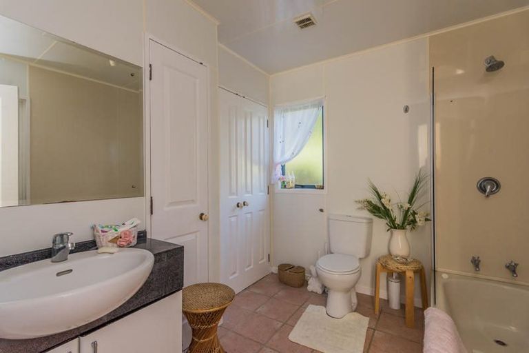 Photo of property in 1109 Huia Road, Huia, Auckland, 0604