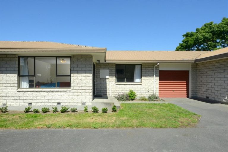 Photo of property in 2/16 Goulding Avenue, Hornby, Christchurch, 8042