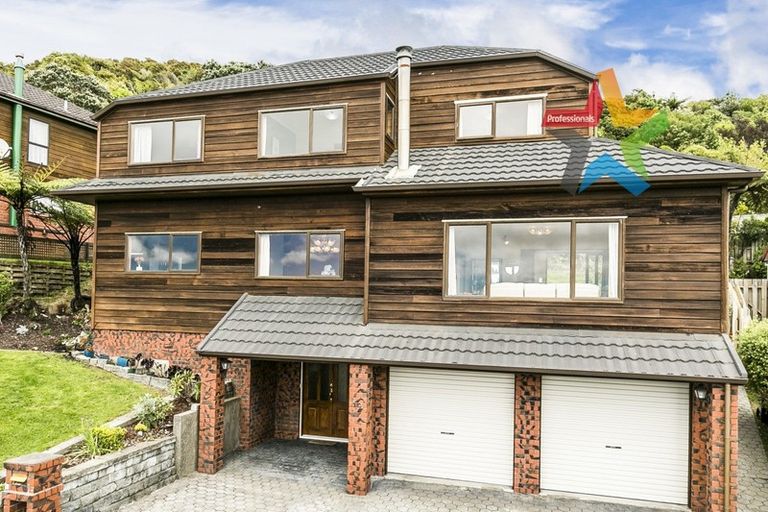 Photo of property in 18 Kilsyth Street, Karori, Wellington, 6012