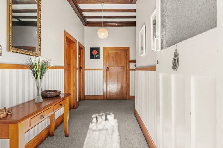 Photo of property in 10 Latham Street, Napier South, Napier, 4110