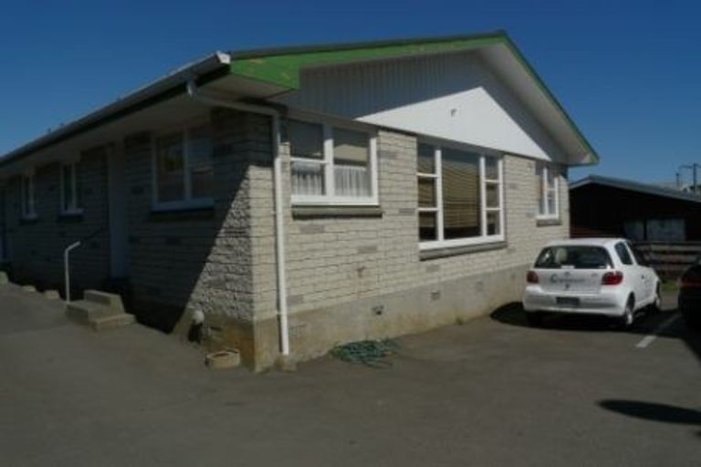 Photo of property in 2/23 Trafalgar Street, Johnsonville, Wellington, 6037