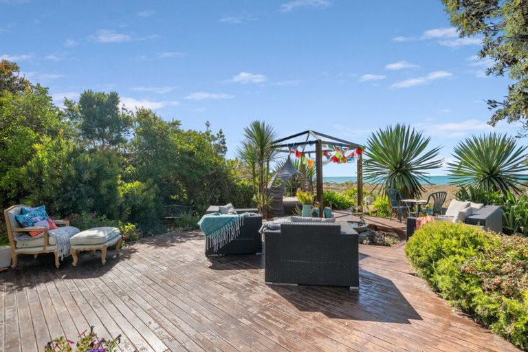 Photo of property in 104 Rarangi Beach Road, Rarangi, Blenheim, 7273