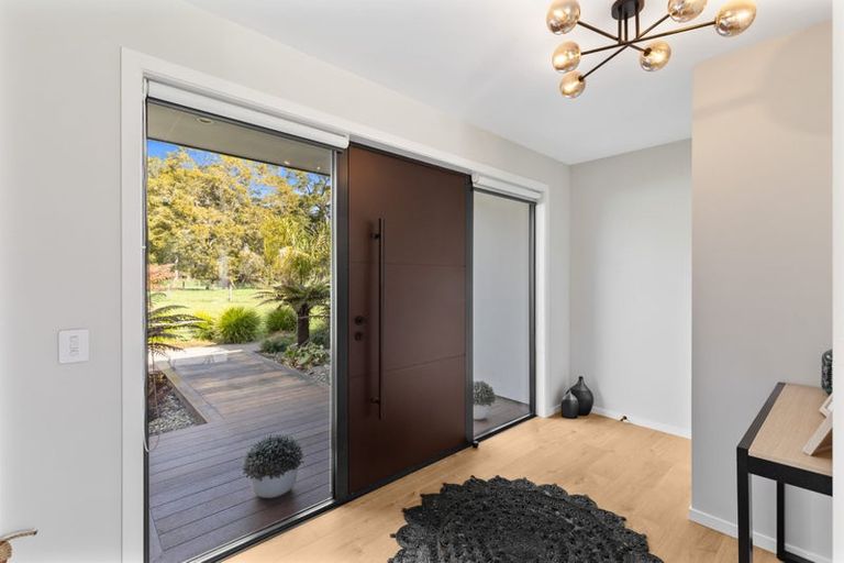 Photo of property in 51 Pigeon Valley Road, Wakefield, 7025