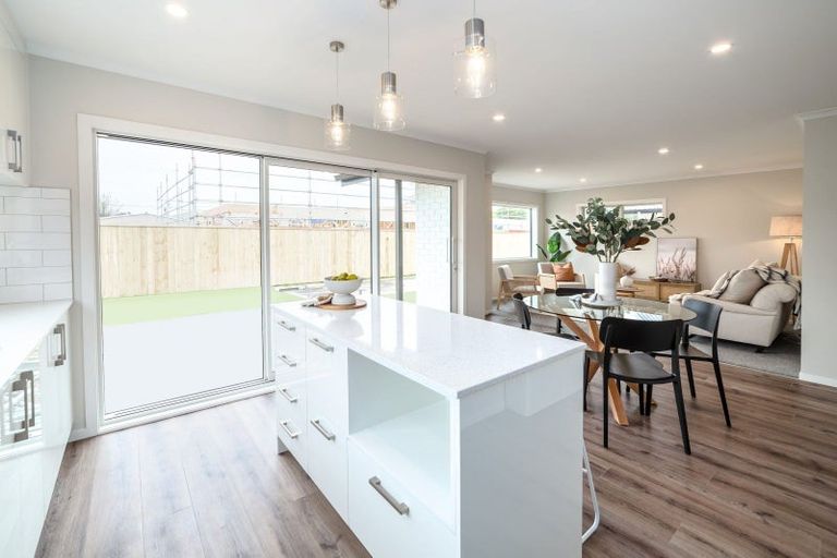 Photo of property in 4a Van Baarle Close, Carterton, 5713