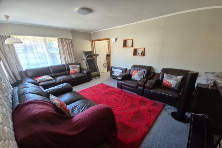 Photo of property in 12 Mccracken Avenue, Hillcrest, Hamilton, 3216