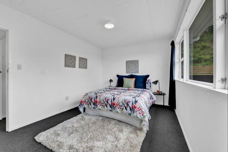 Photo of property in 168 Omata Road, Blagdon, New Plymouth, 4310