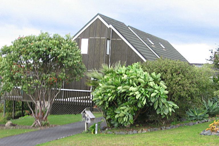 Photo of property in 4 Te Kapa Place, Snells Beach, 0920