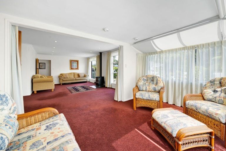 Photo of property in 11-13 Miro Street, Merrilands, New Plymouth, 4312
