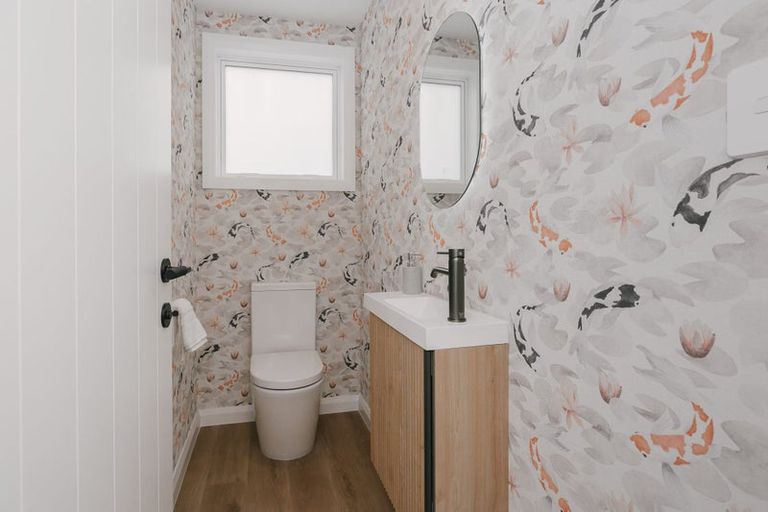 Photo of property in 15 Ihaka Street, Hokowhitu, Palmerston North, 4410