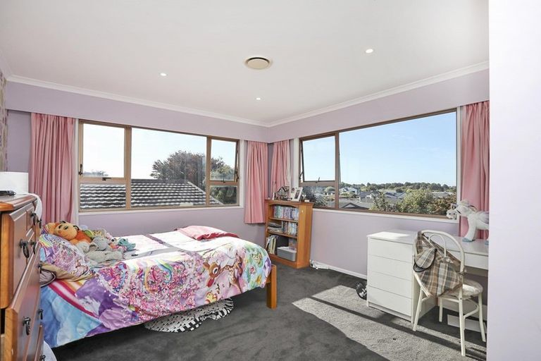 Photo of property in 82 Kildare View, Waikiwi, Invercargill, 9810