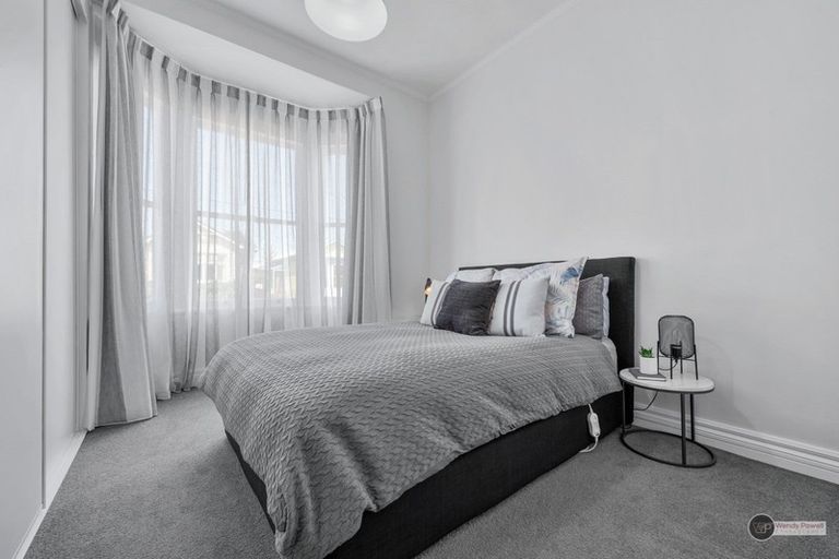 Photo of property in 19 Beach Street, Petone, Lower Hutt, 5012