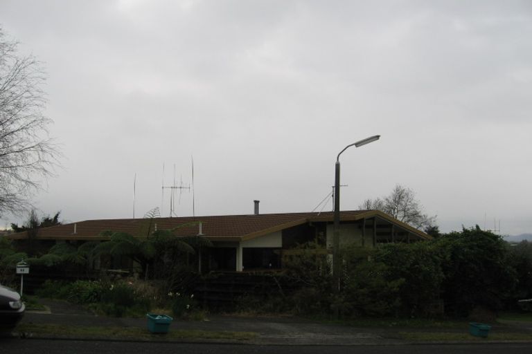 Photo of property in 39 Russleigh Drive, Dinsdale, Hamilton, 3204