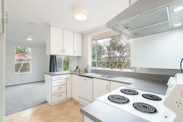 Photo of property in 10 Baltimore Crescent, Totara Park, Upper Hutt, 5018