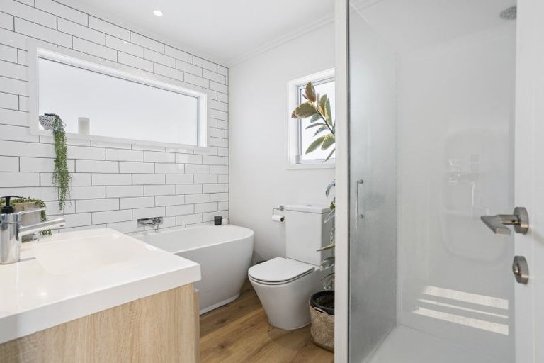 Photo of property in 246 Onemana Drive, Onemana, Whangamata, 3691