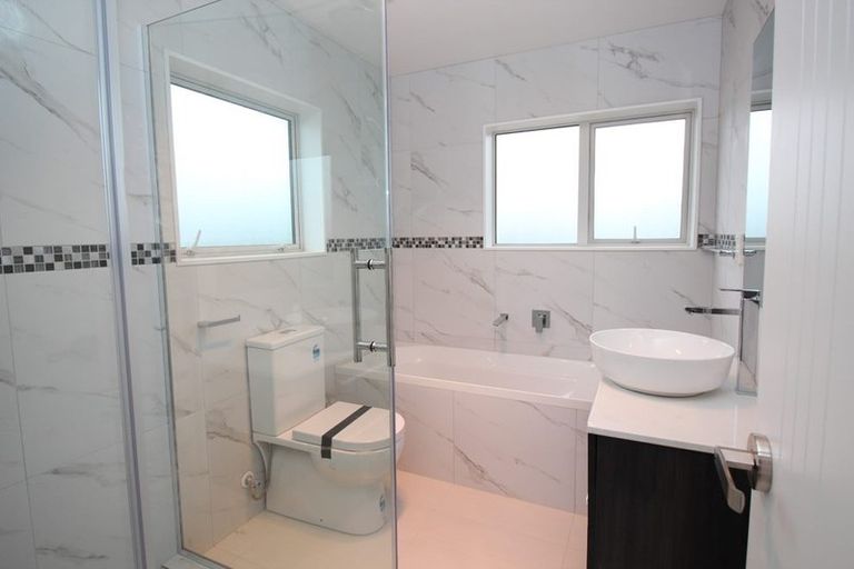 Photo of property in 38a Laurie Avenue, Papakura, 2110