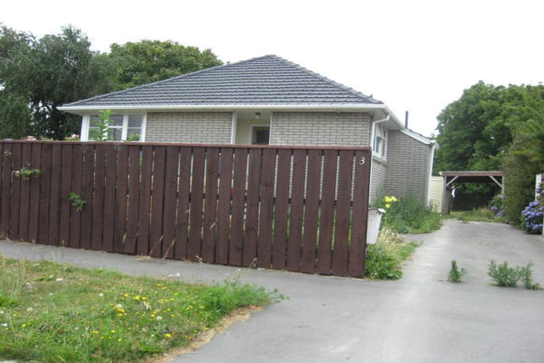 Photo of property in 3 Hillary Crescent, Upper Riccarton, Christchurch, 8041