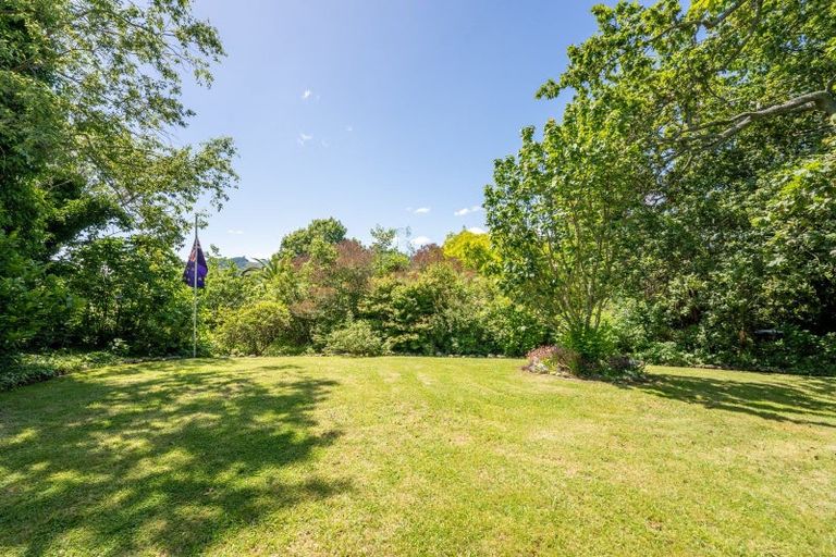 Photo of property in 1084 State Highway 1 South, Manakau, Levin, 5573