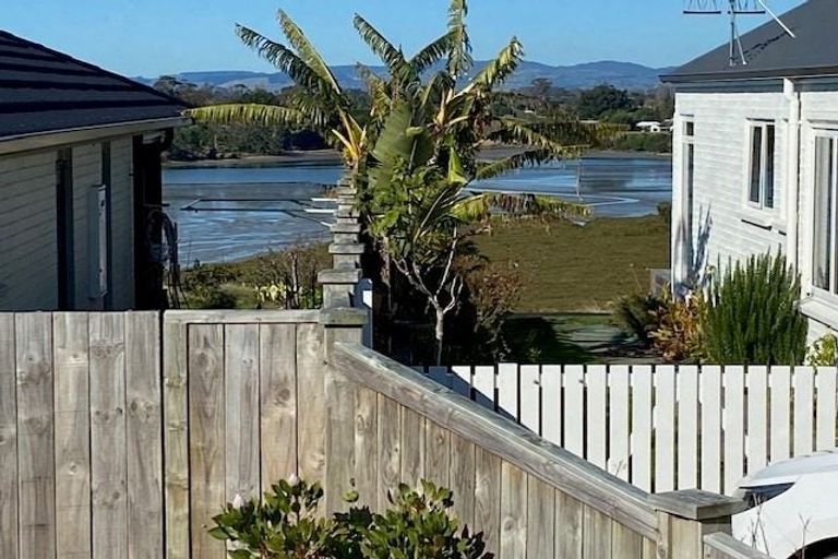 Photo of property in 51 Bert Wall Drive, Omokoroa, 3114