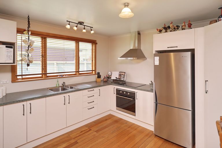 Photo of property in 752 Main South Road, Templeton, Christchurch, 8042