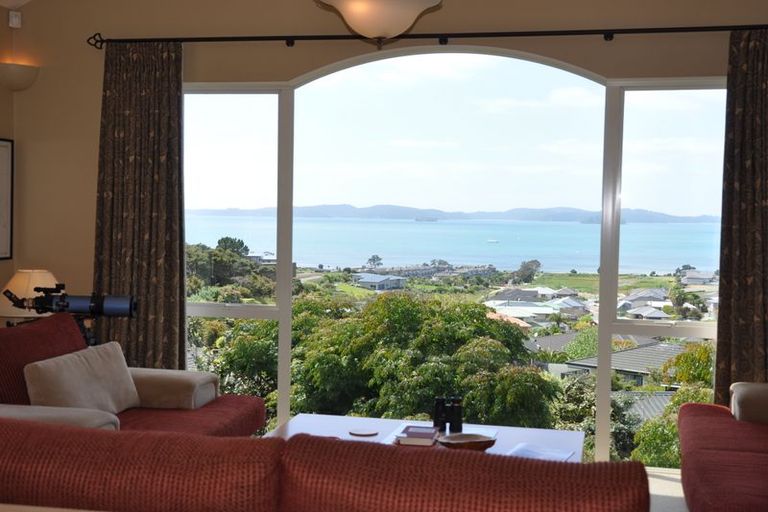 Photo of property in 24 Brampton Road, Snells Beach, 0920