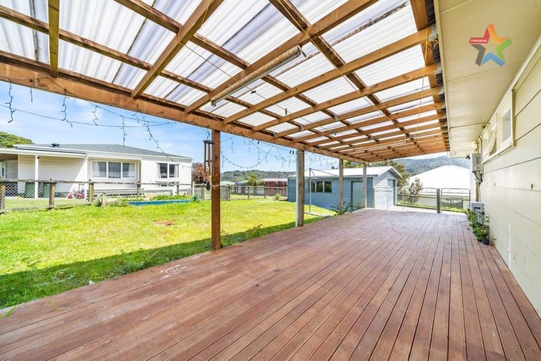 Photo of property in 61 Antrim Crescent, Wainuiomata, Lower Hutt, 5014