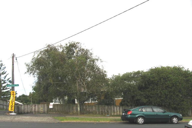 Photo of property in 57 Sunnynook Road, Forrest Hill, Auckland, 0620