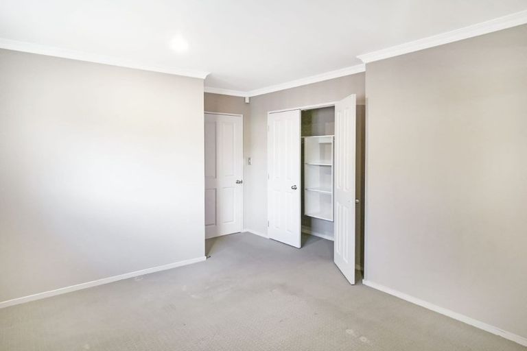 Photo of property in 18a Nicholson Avenue, Papatoetoe, Auckland, 2025