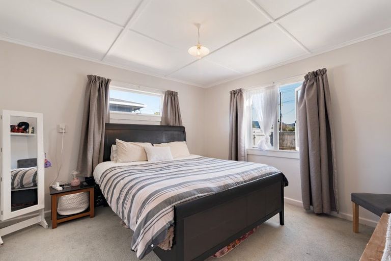 Photo of property in 14 Dunlop Road, Te Puke, 3119