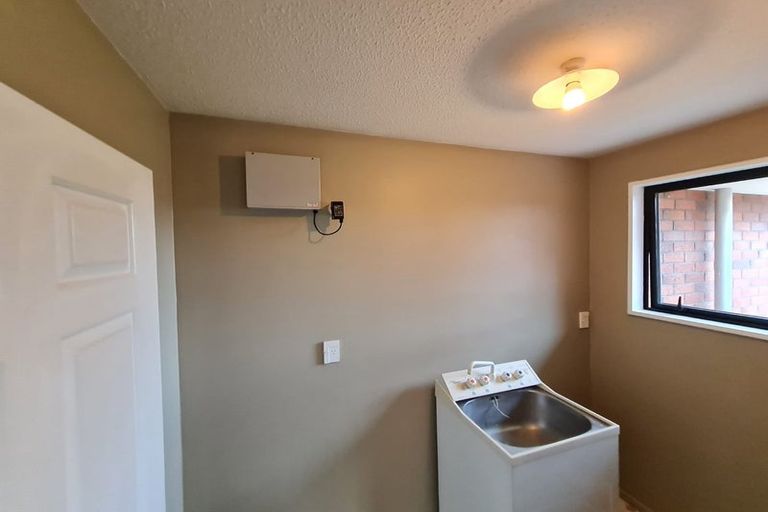 Photo of property in 2/1 Apollo Place, Papanui, Christchurch, 8052